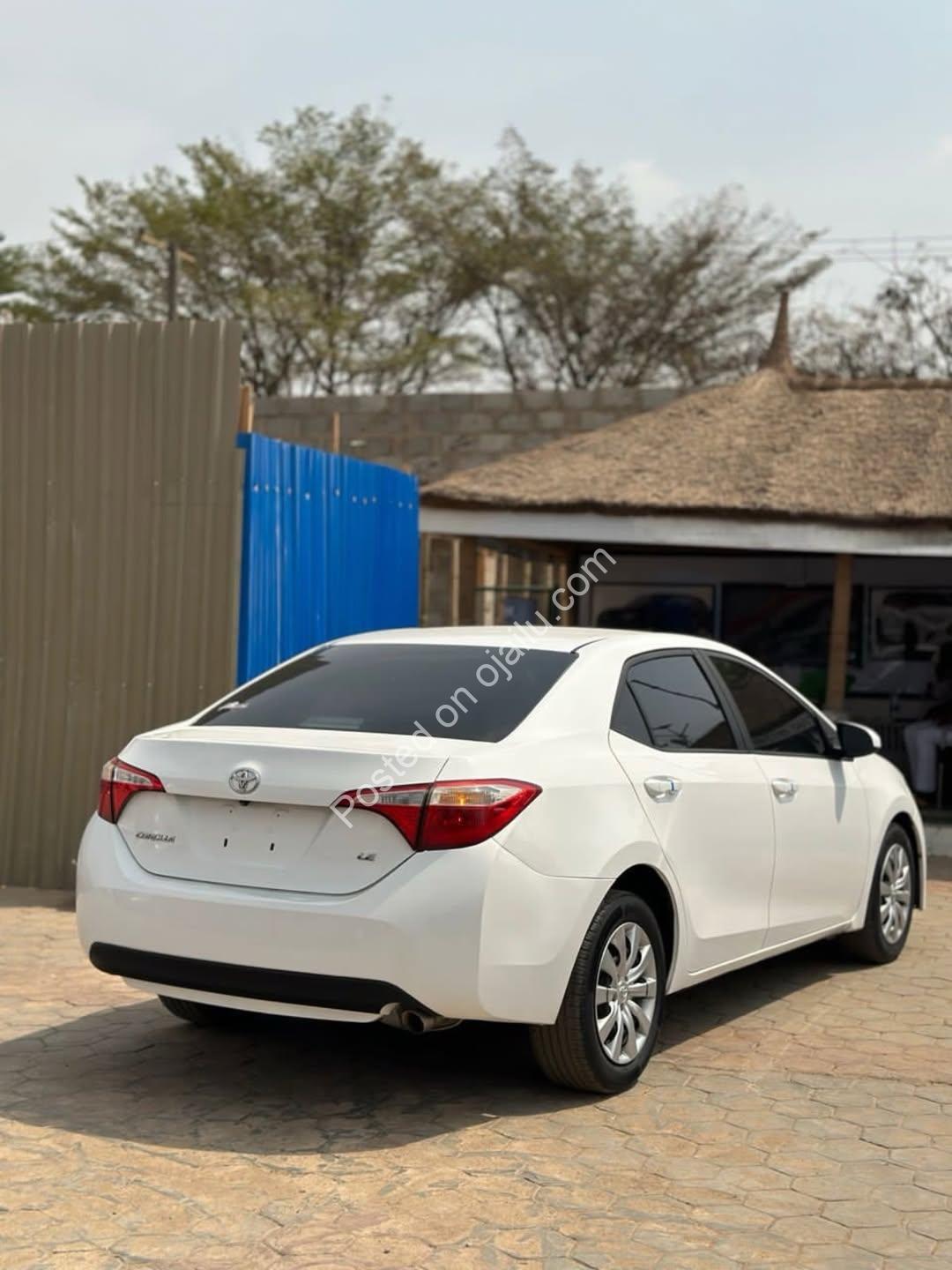 Flawless 2016 Corolla: Buy & Drive Today!