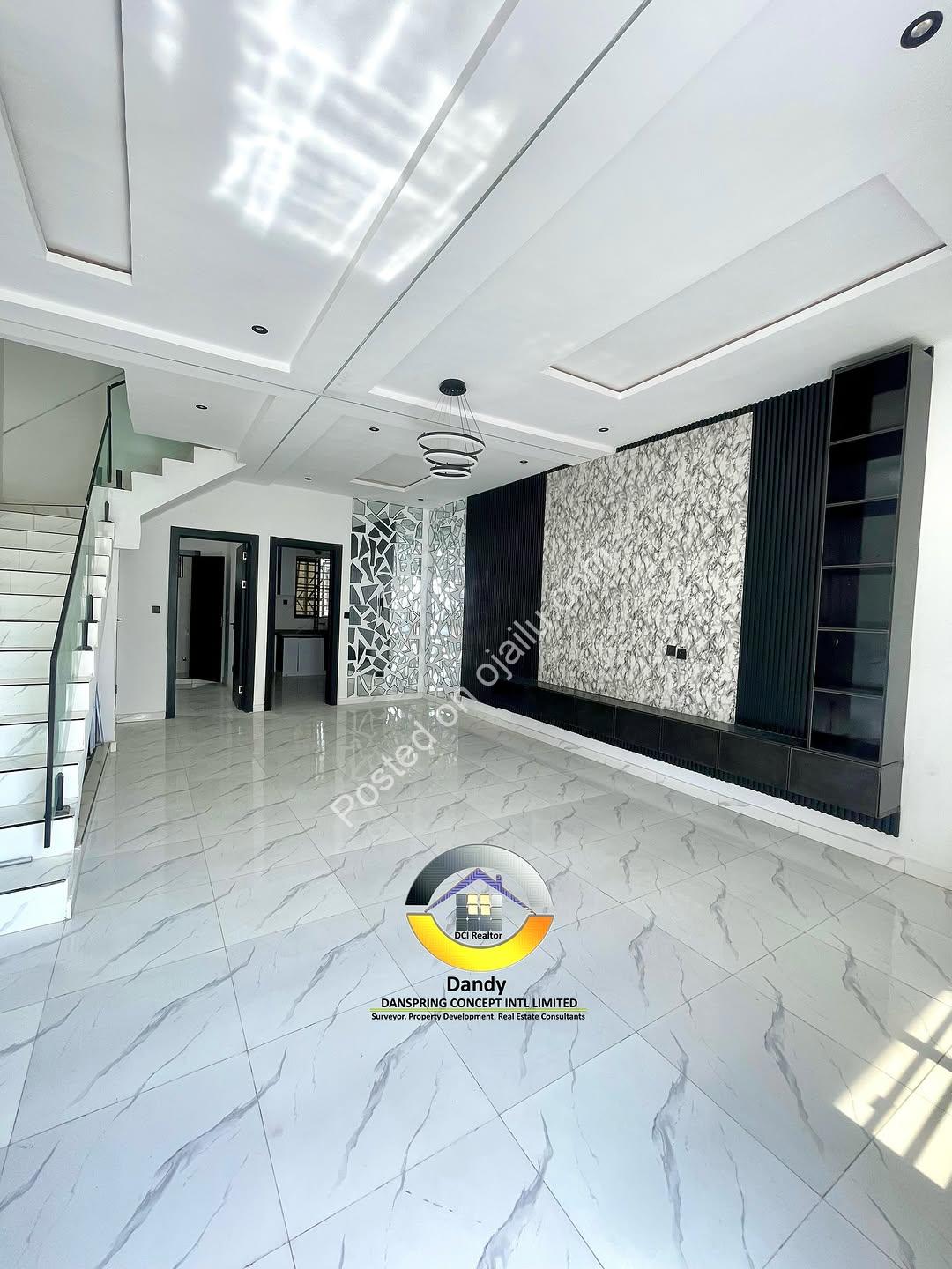 Lekki’s Finest: 4-Bedroom Ensuite Haven