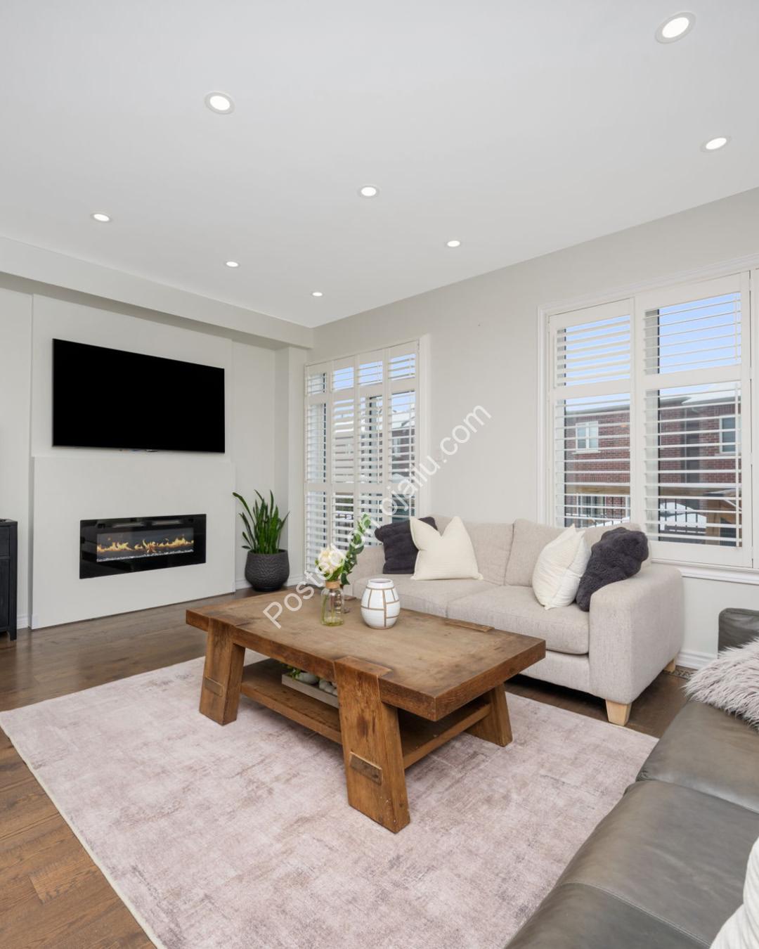 Stylish Townhome: Park-Side Living & Luxe Finishes