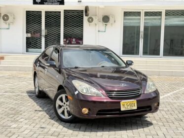 Pristine 2009 Lexus ES350 – Like New for 9m