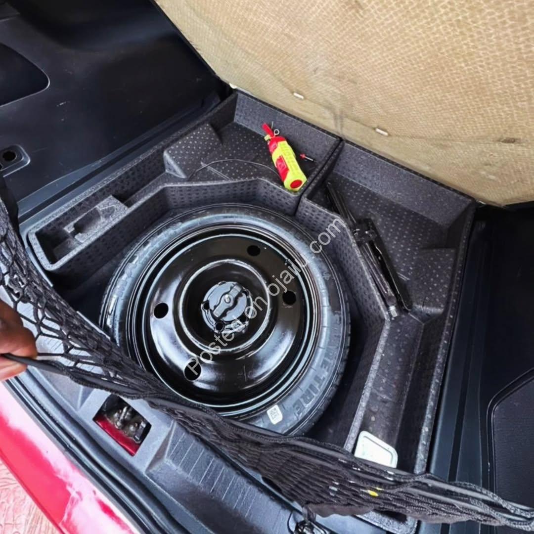 Luxury Redefined: 2014 Mercedes C300, Impeccably Clean