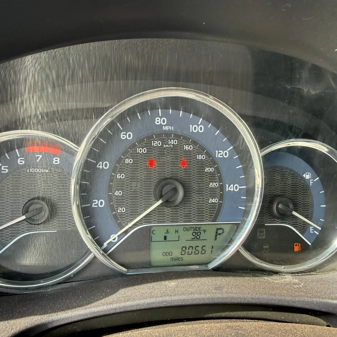 2008 Mercedes C300: Perfect Condition, Ready Now