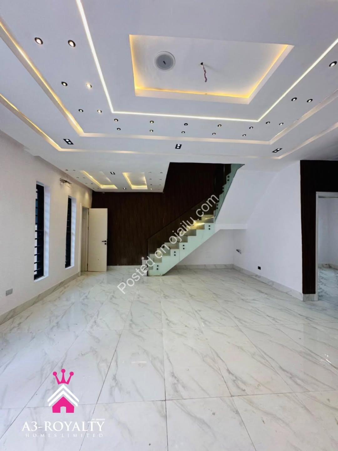 Dream Home in Gated Lekki: 4-Bed Duplex, Move-In Ready