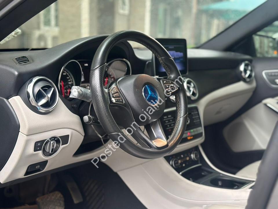 Luxury Meets Value: 2020 Mercedes-Benz GLA250