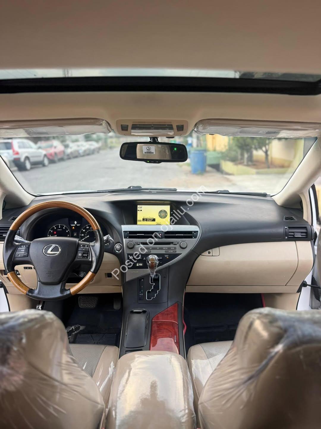 Affordable Luxury: 2011 Lexus RX350, Ready to Own