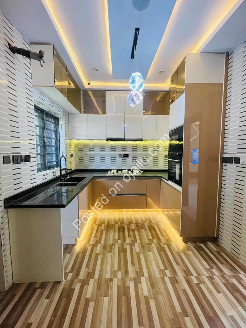 Stunning 4-Bed Terrace Duplex in Prime Lekki