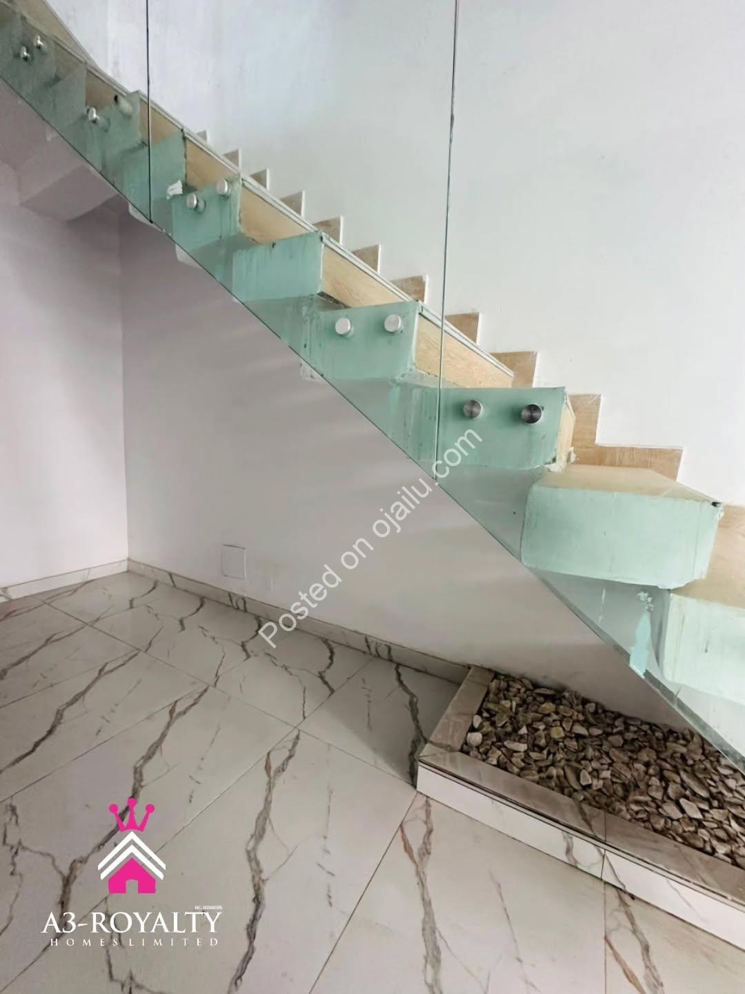 Move-In Ready 4-Bed Duplex in Gated Lekki Estate