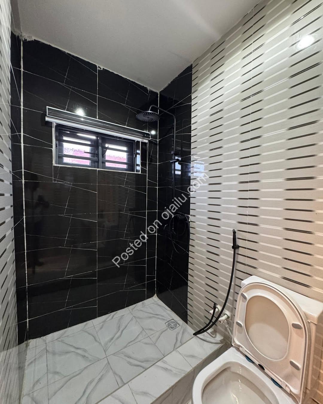 Spacious 3-Bedroom Duplex with BQ in Prime Lekki