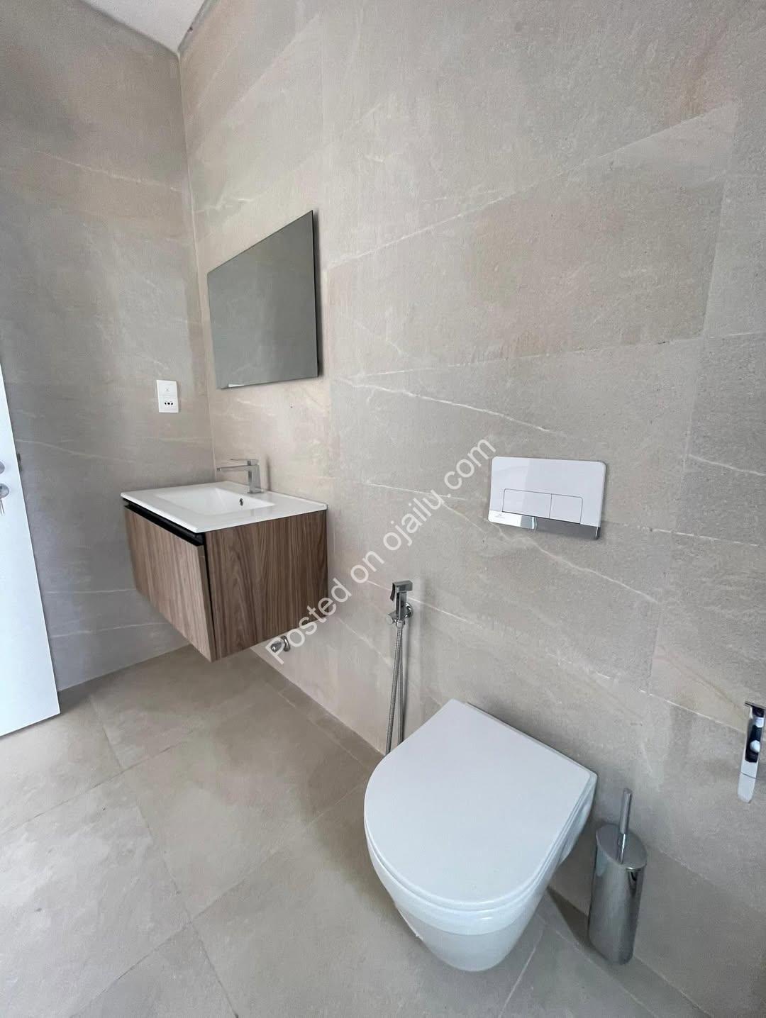 Waterfront Majesty in Ikoyi: 5-Bedroom Duplex with Pool & Elevator