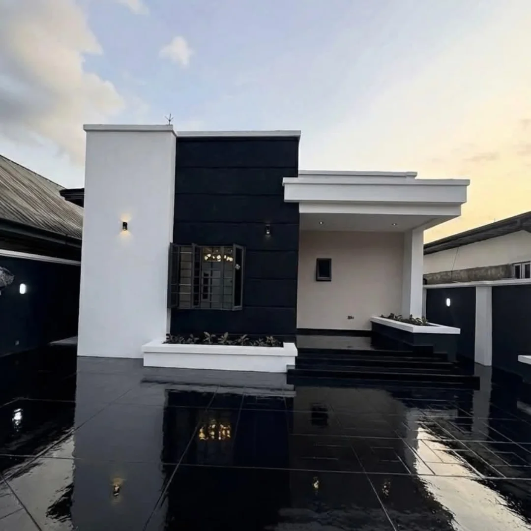 Enchanting 3-Bed Bungalow in Serene Akwaka