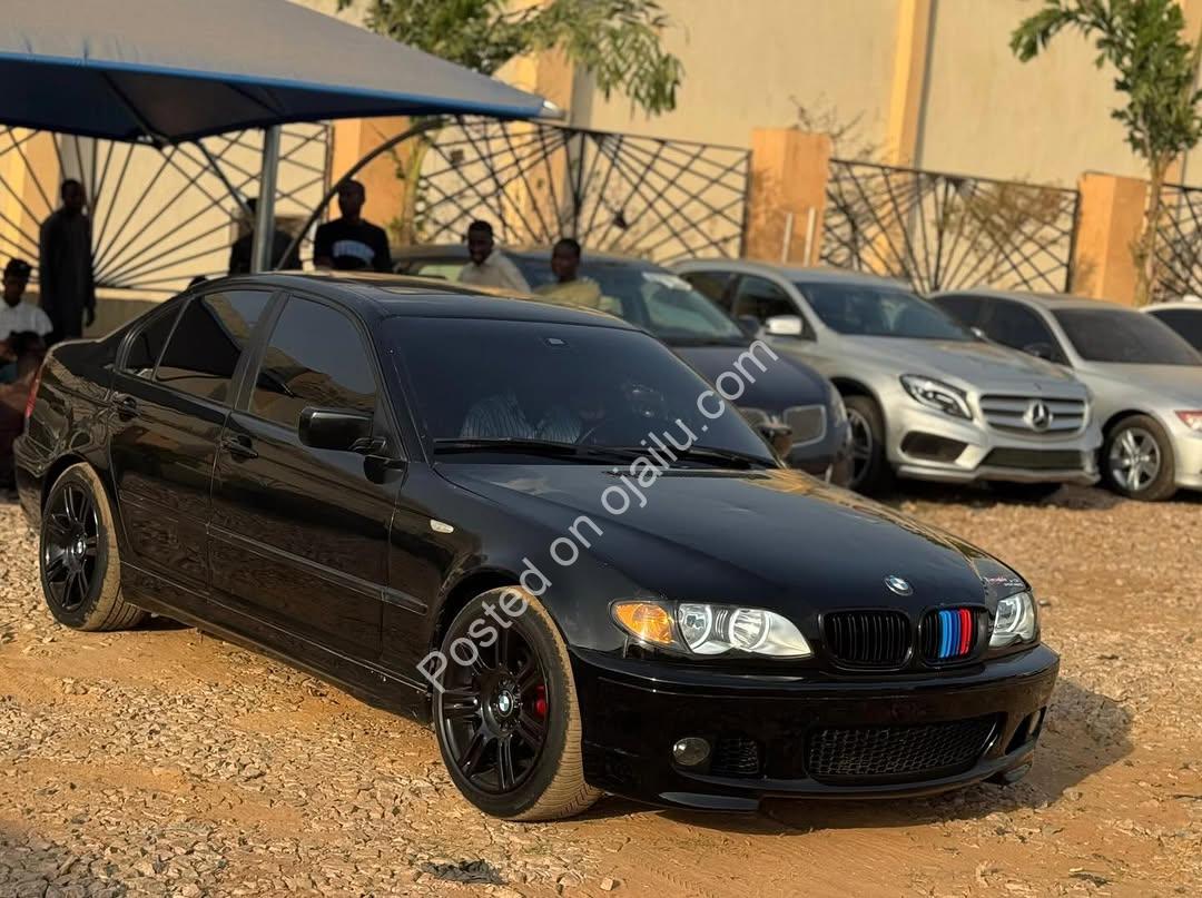 Flawless 2014 BMW X1: 9.5M, Kaduna