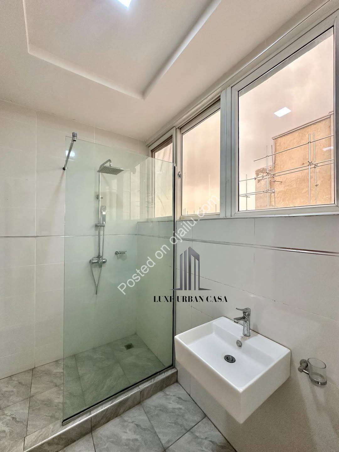 Ikate Penthouse: 4 Beds, Pool & Epic Terrace