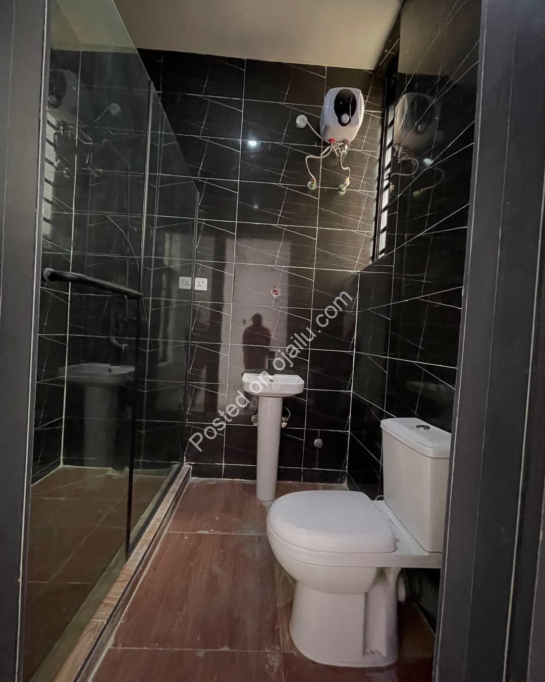 Elegant 4-Bed Duplex in Ikota with Jacuzzi & Premium Finishes