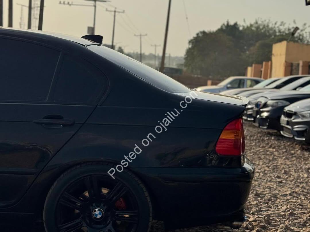 Flawless E46 BMW: 4.8m, Original & Blessed