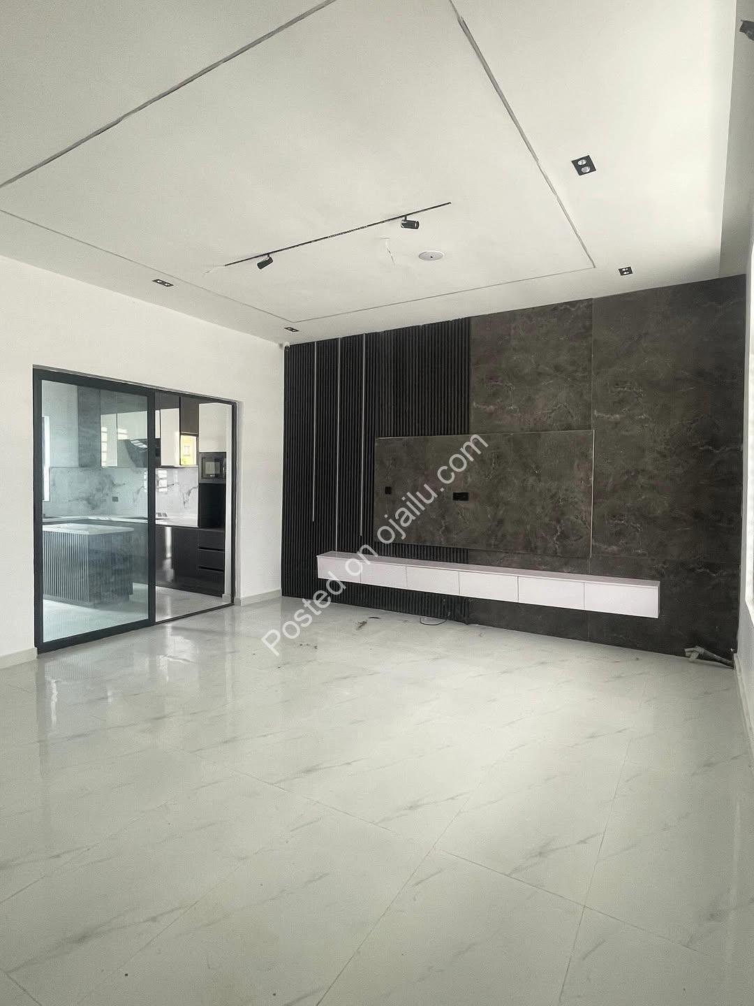 Exquisite 4-Bedroom Haven in Serene Ikota Estate