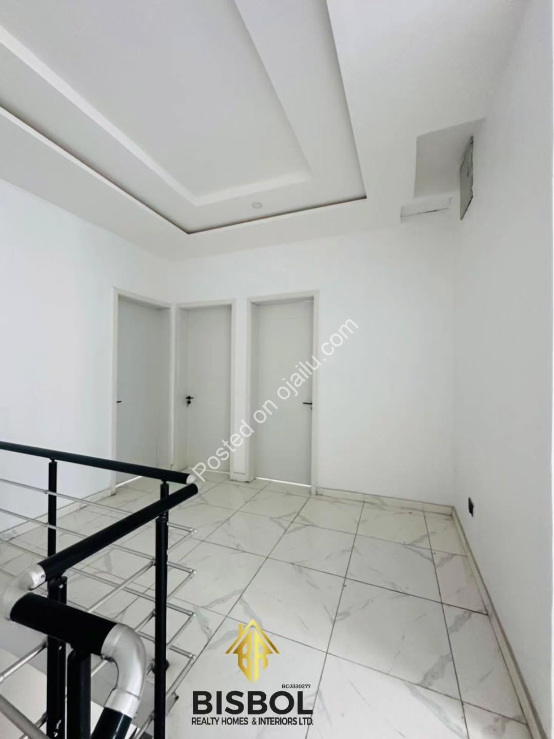 Move-In Ready 4-Bed Duplex in Gated Ajah Estate