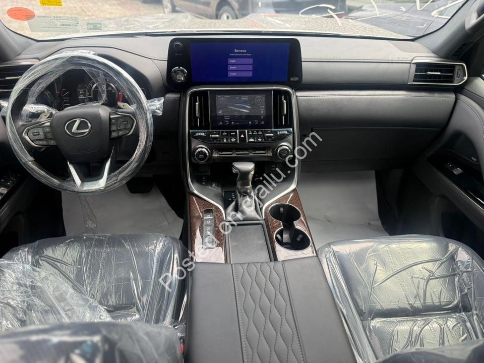 Luxury 2019 GLC300 Coupe: Full Option, Ready Now