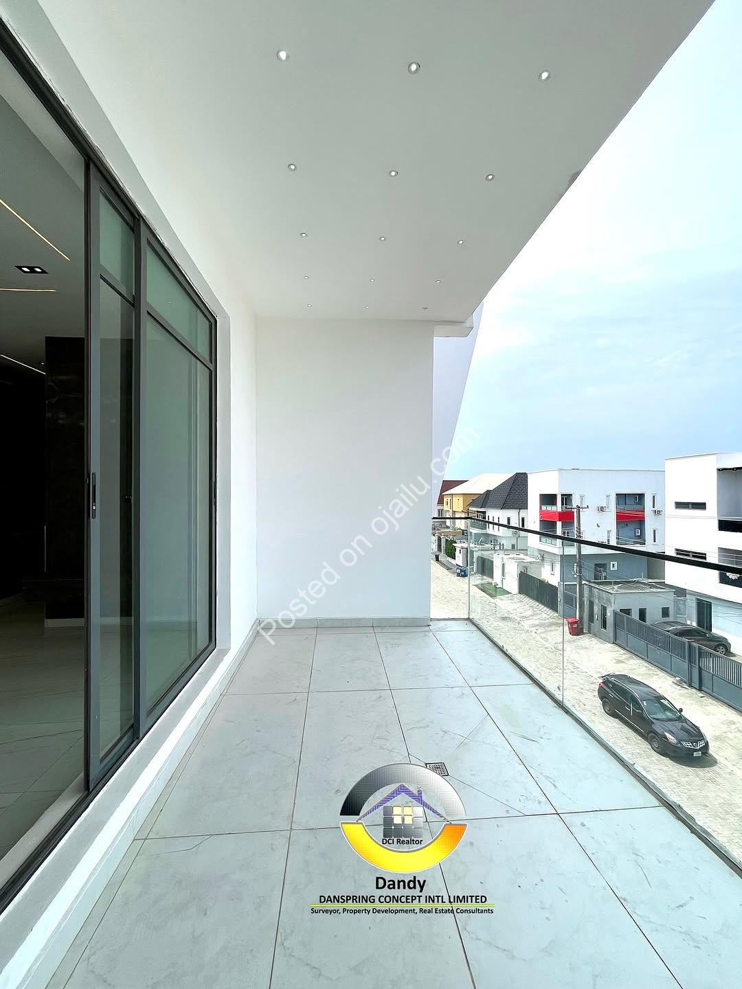 Ultra-Modern Smart 4-Bed Duplex with BQ in Agungi