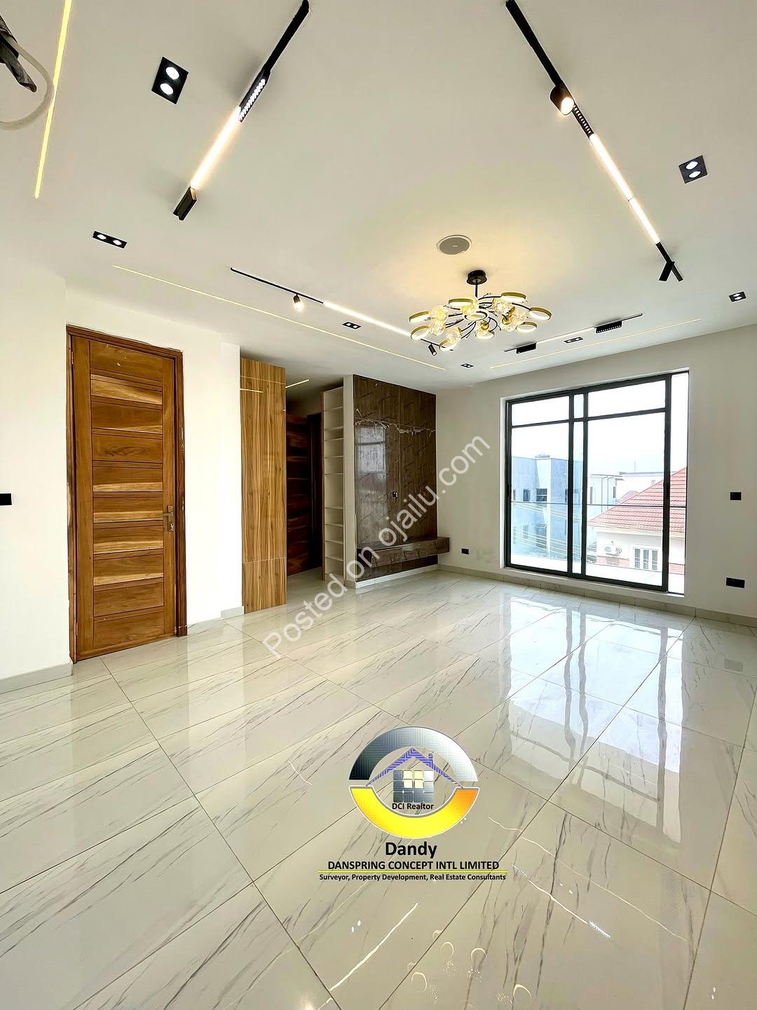 Ultra-Modern Smart 4-Bed Duplex with BQ in Agungi