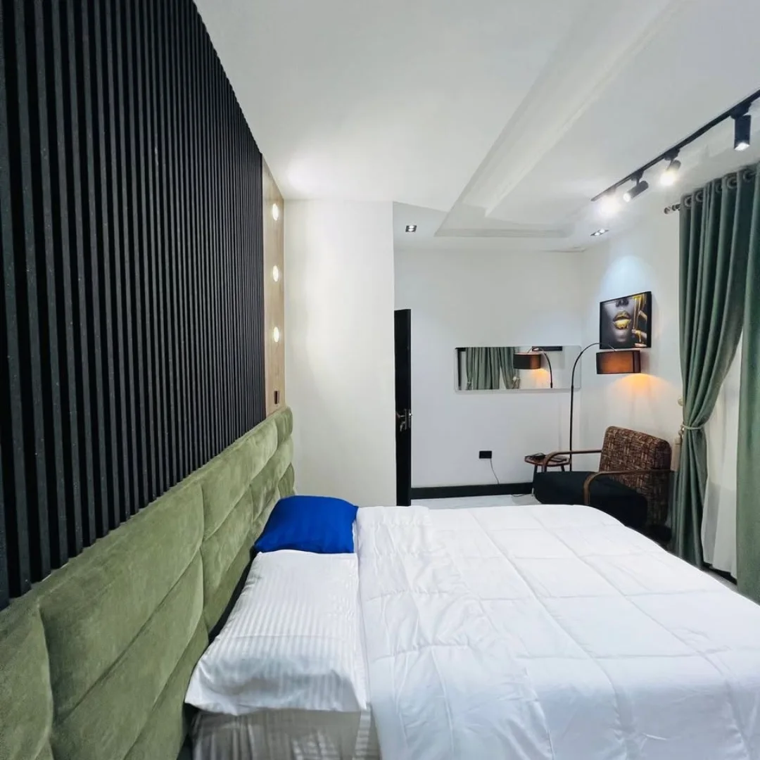 Exquisite 4-Bed Haven in Private Enugu Compound