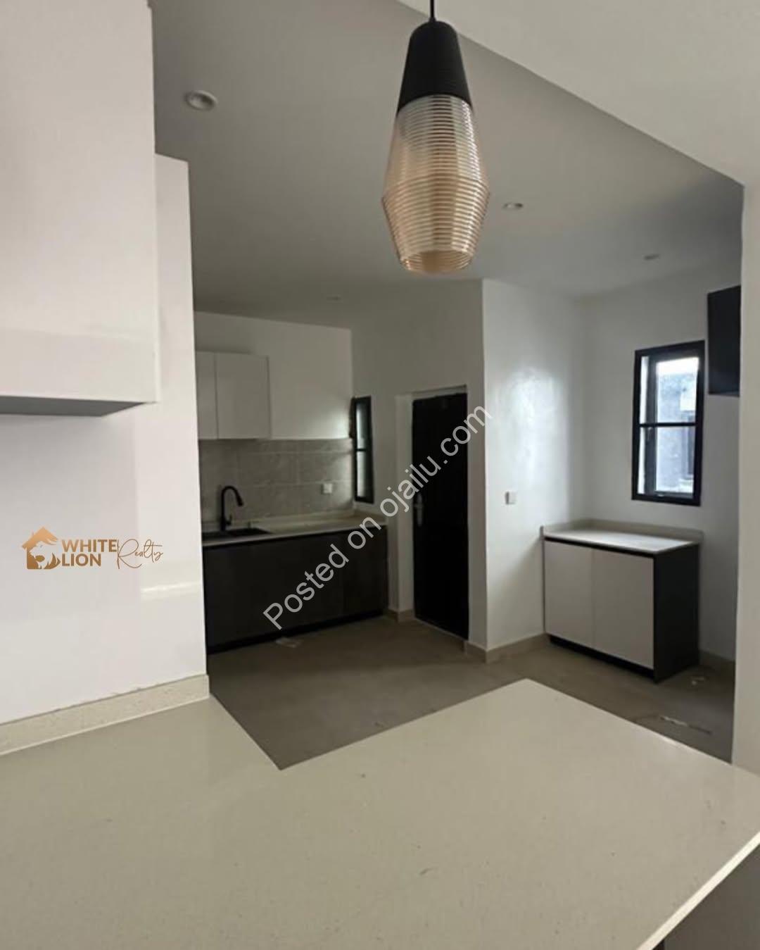 Lekki’s Finest: 4-Bed Terrace Duplex with Jacuzzi & C of O