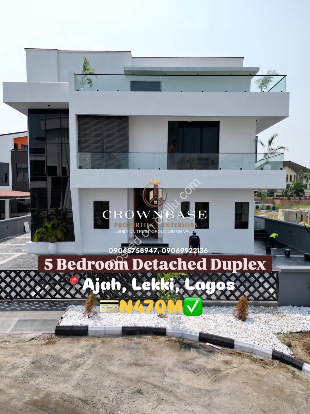 Elegant 5-Bed Duplex with Pool & Cinema in Ajah