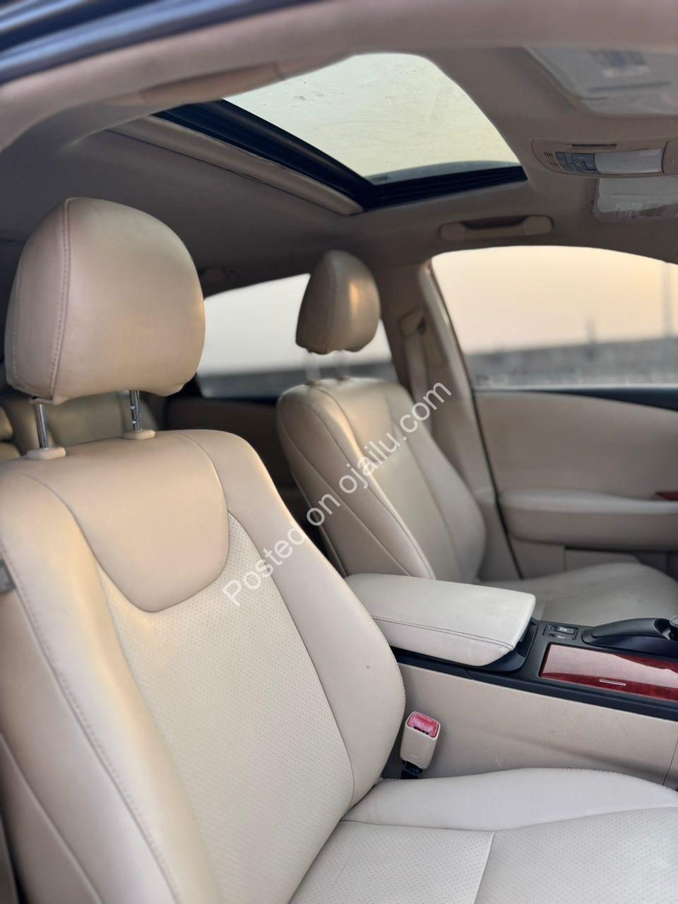 Immaculate Lexus RX 350 – Pristine & Negotiable