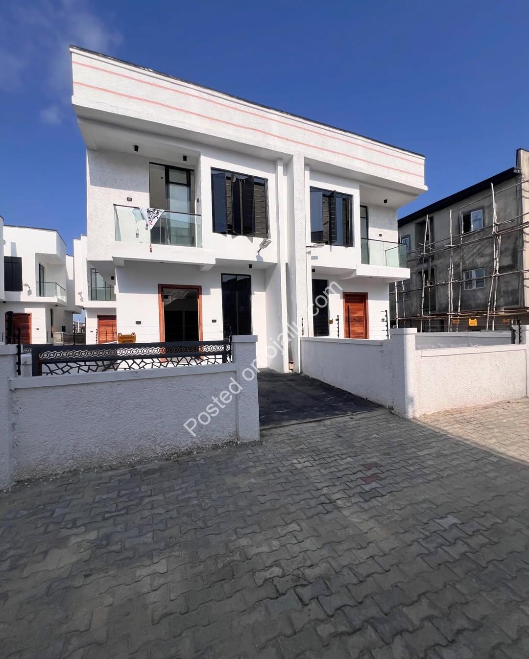 Spacious 4-Bedroom Duplex with En-Suite Bliss in Ikota