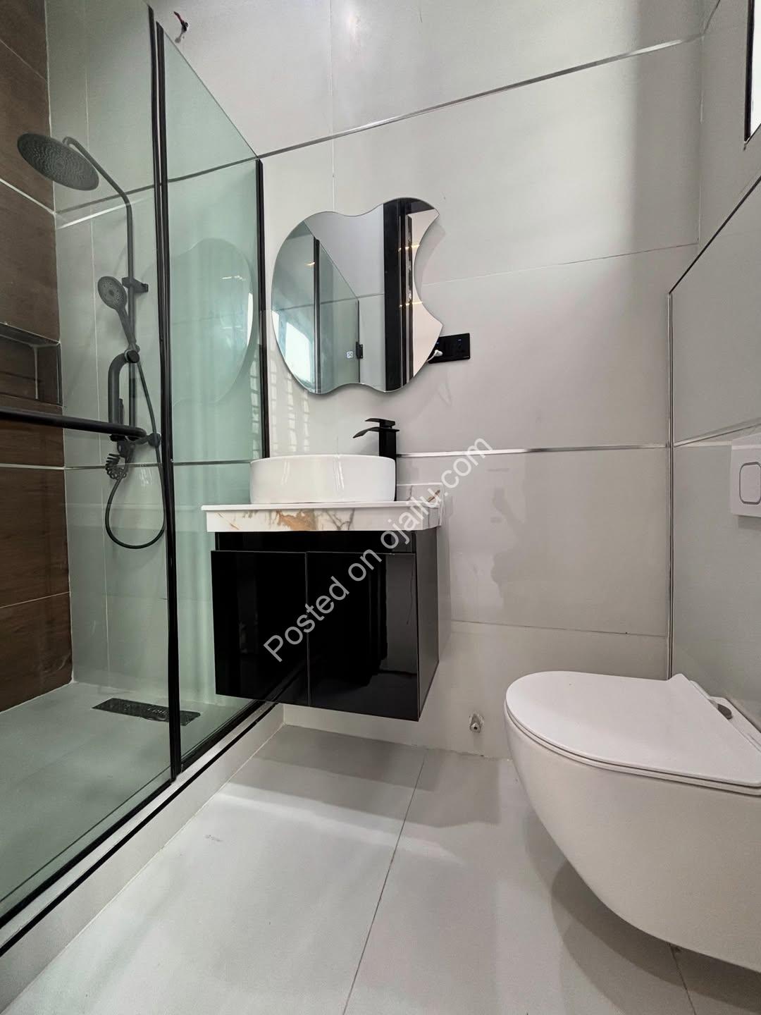 5-Bedroom Haven in Ikota: Your Dream Duplex Awaits