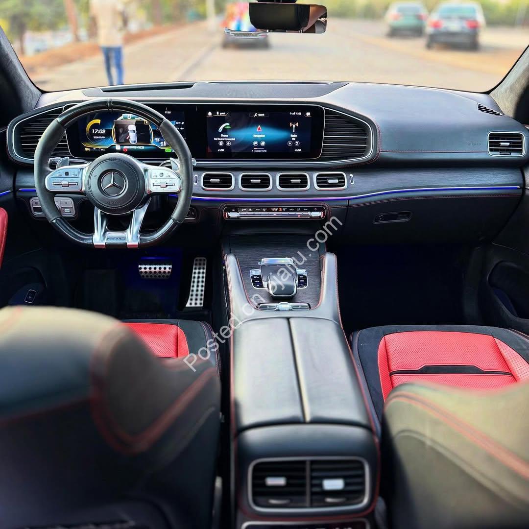 Luxury Unleashed: 2021 AMG GLE63s V8 Beast