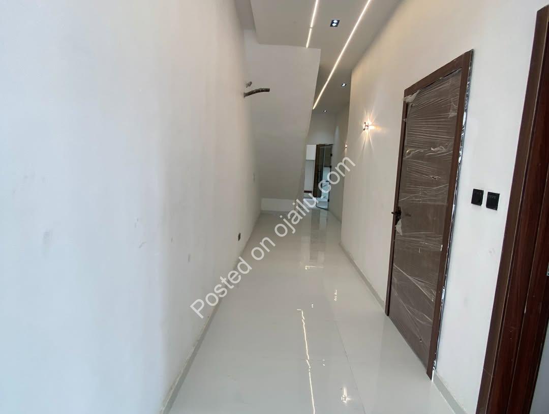 Serene 5-Bed Duplex with Pool & BQ in Lagos