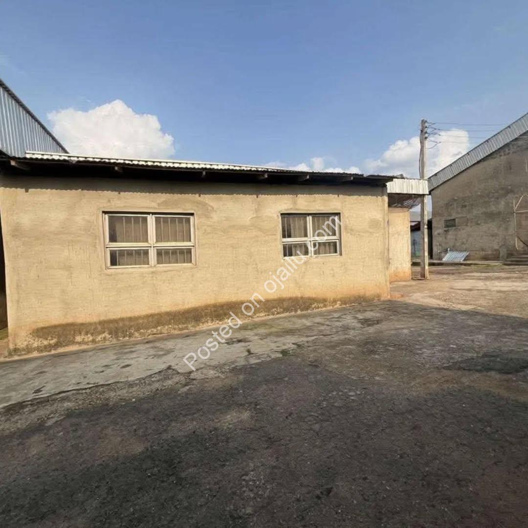 6-Acre Mixed-Use Gem in Prime Ibadan Location