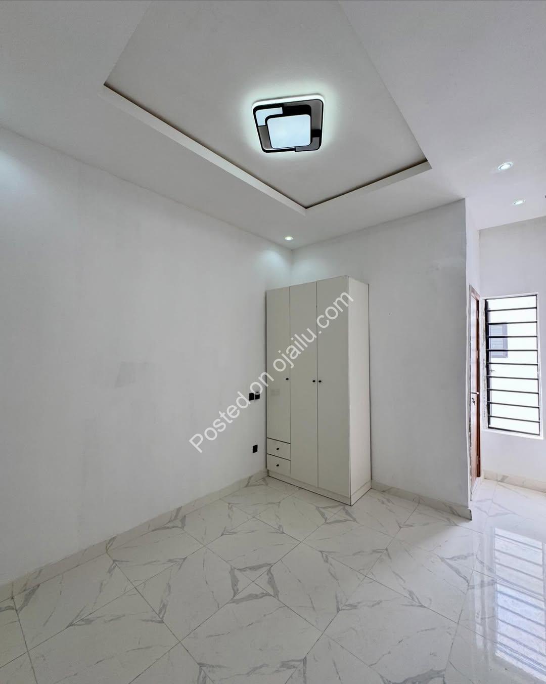Stunning 4-Bed Terrace Duplex in Prime Ikota