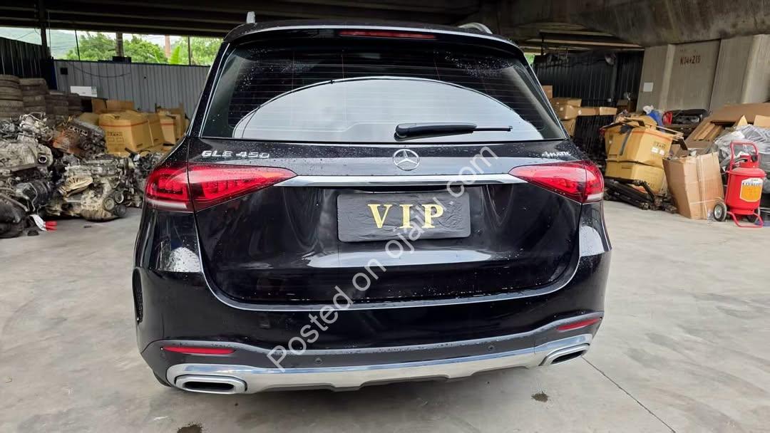 2020 Mercedes GLE450: Luxury & Tech for 55M