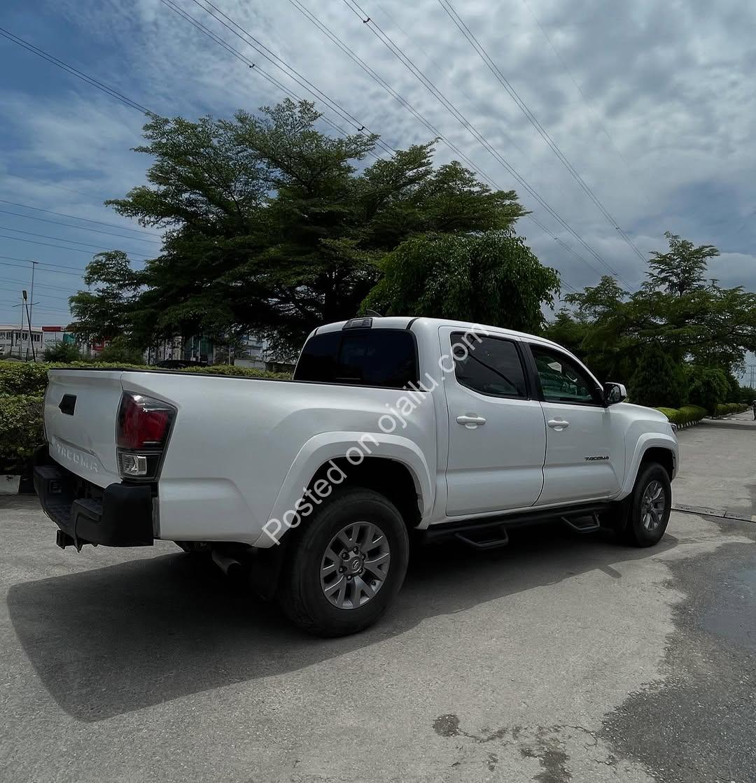 2018 Imported Toyota Tacoma SR5 – Unleash Adventure Now