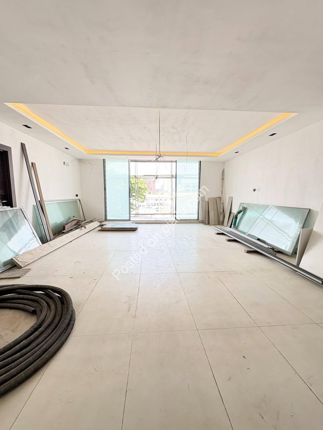 Live Your Dream: 3 & 5BR Island Havens in VI