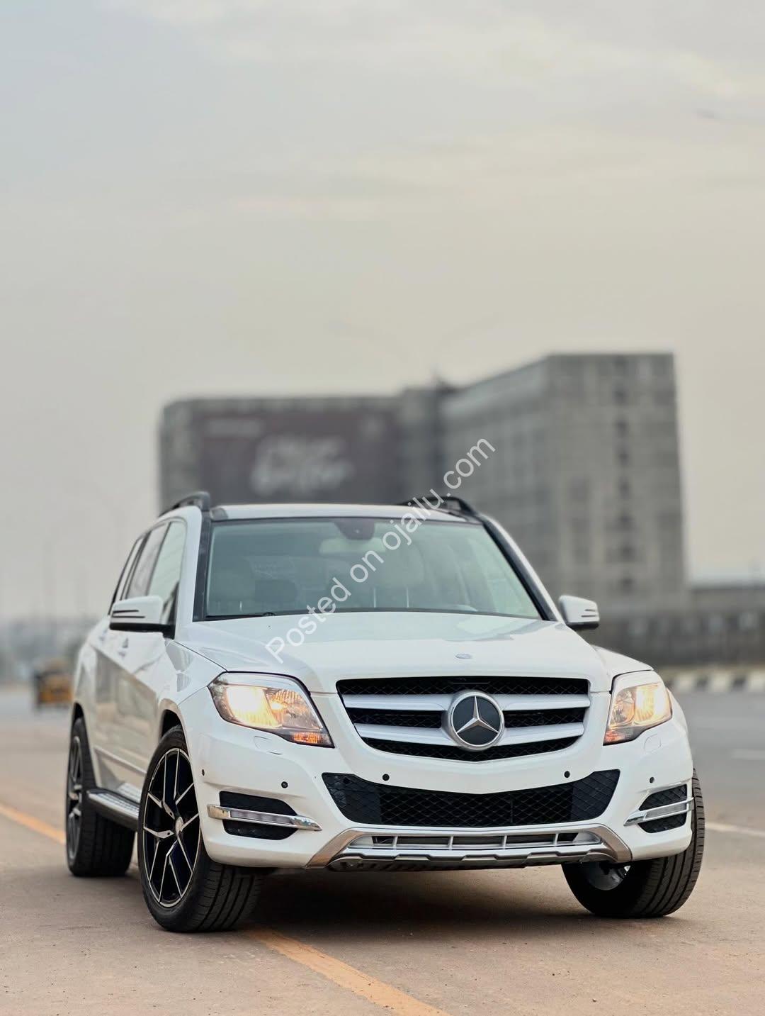 Luxury 2014 GLK350: Own Mercedes-Benz Prestige