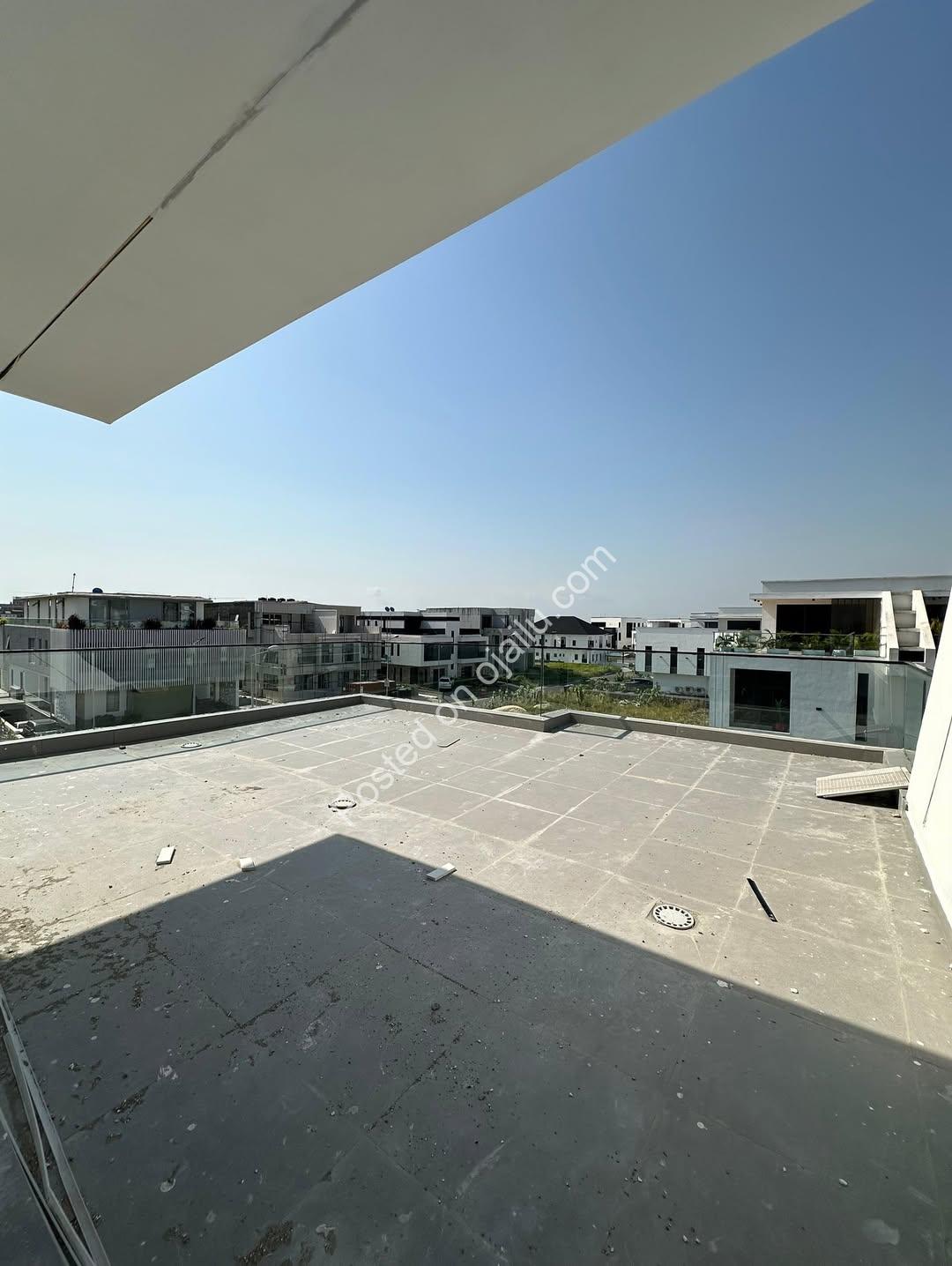 Ikate’s Elite 5-Bedroom Haven with Pool & Cinema