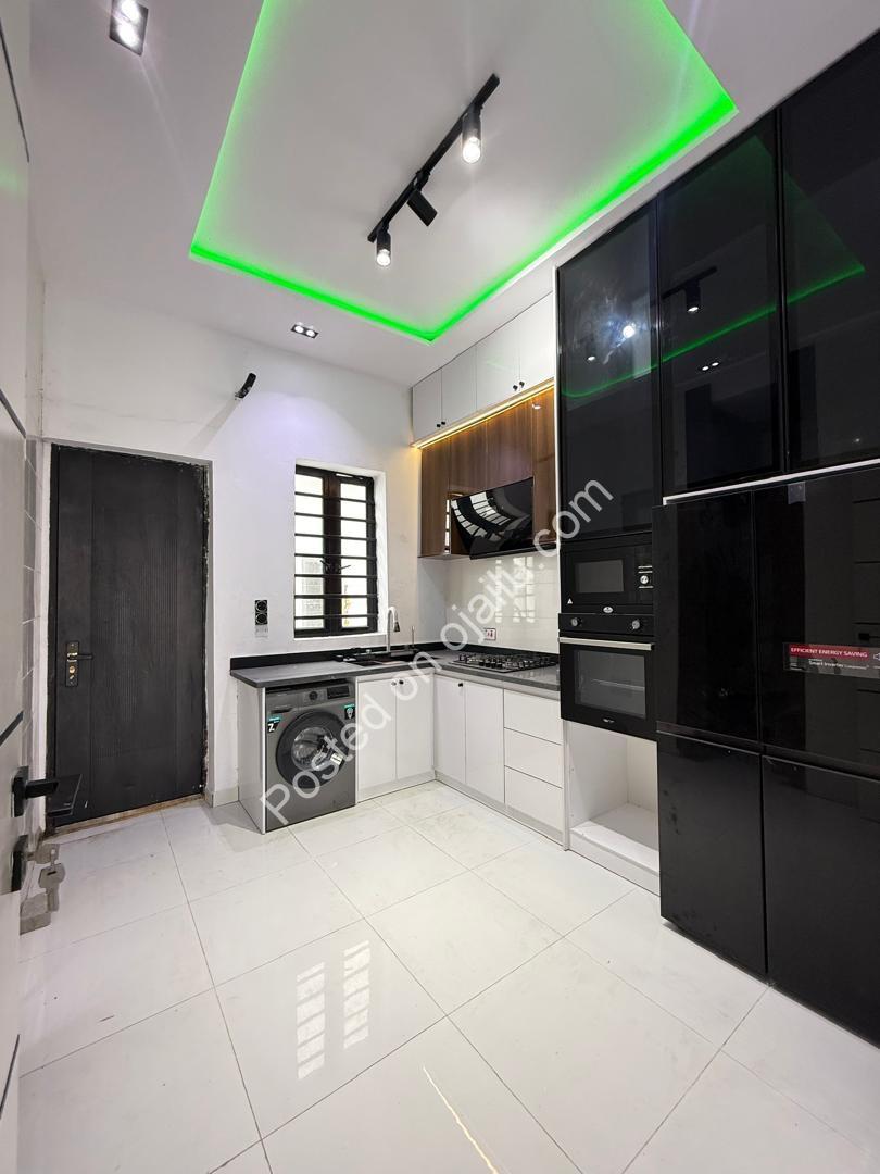 Dream Homes in Lekki: Fully Loaded & Move-In Ready