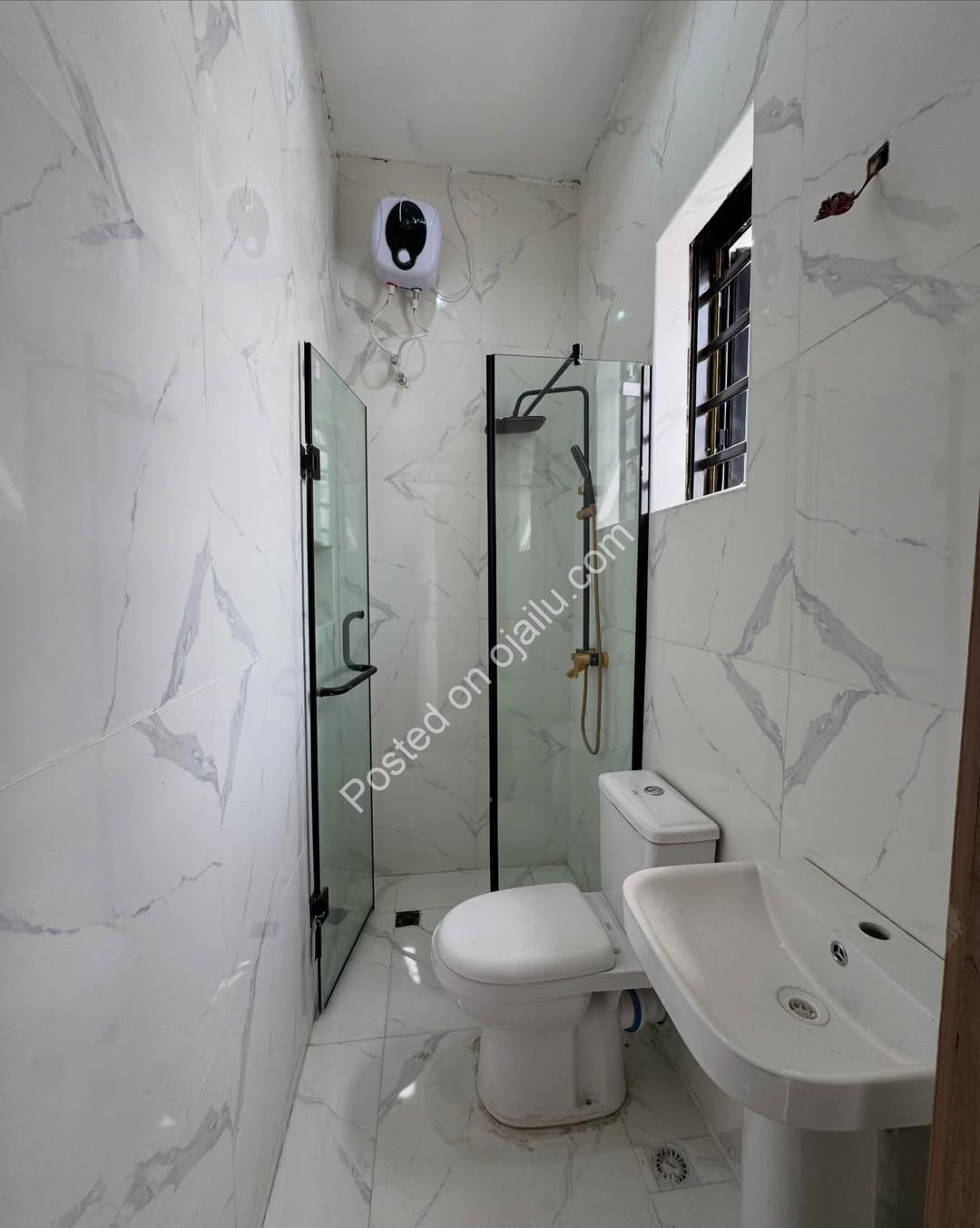 Stunning 4-Bed Terrace Duplex in Prime Ikota