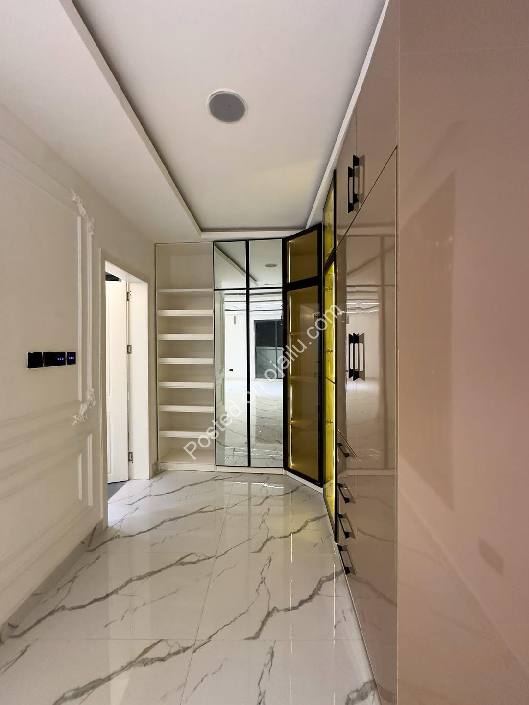 Exquisite 5-Bedroom Haven in Ajah’s Royal Garden Estate