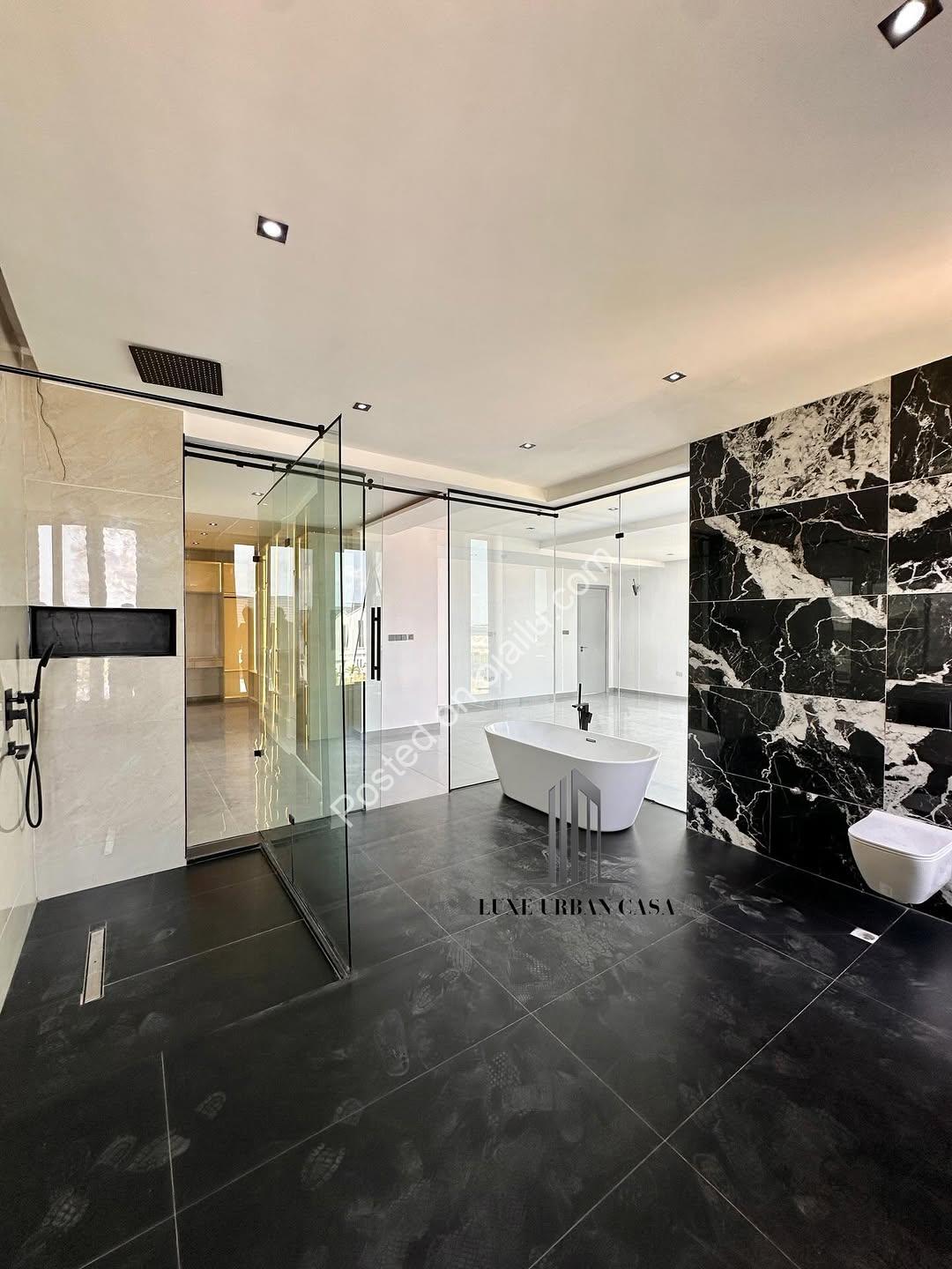 5-Bed Cinematic Haven in Lekki with Pool & Elevator