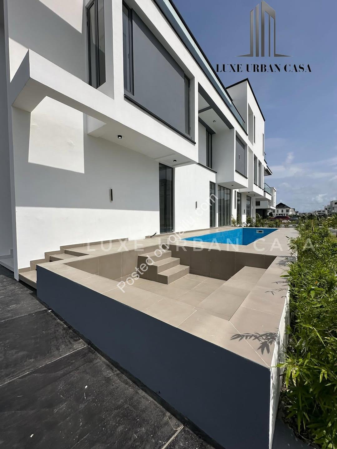 5-Bed Cinematic Haven in Lekki with Pool & Elevator