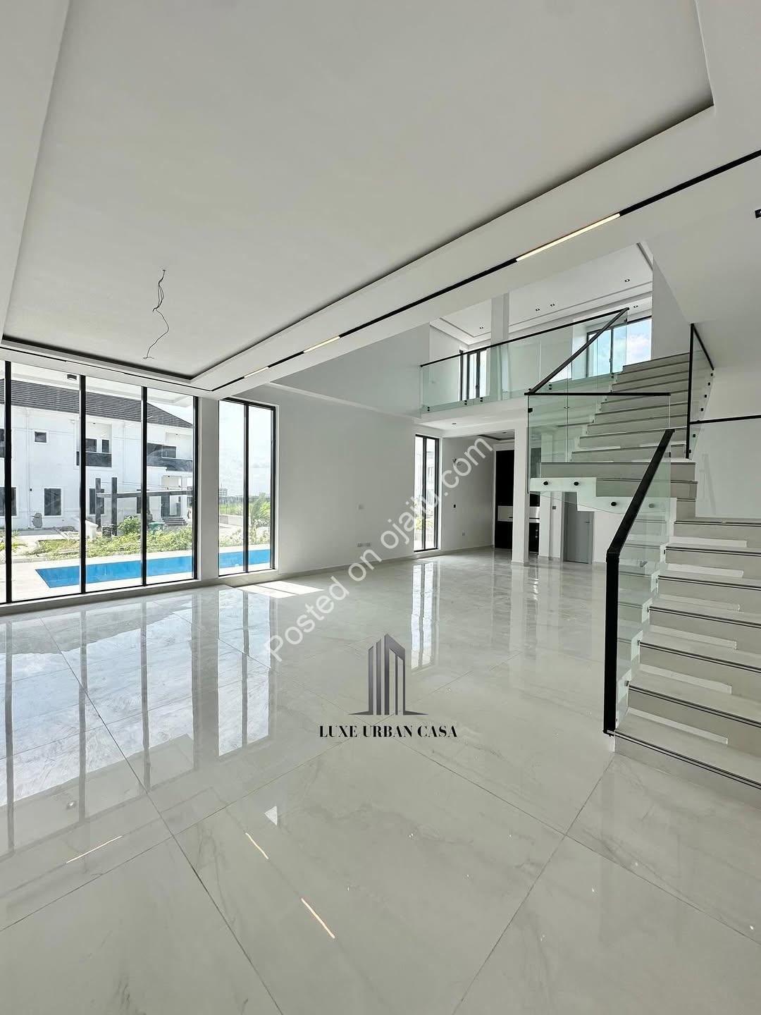 5-Bed Cinematic Haven in Lekki with Pool & Elevator