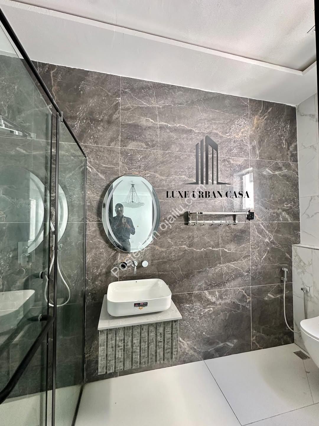 Lagos Luxury: 5BR Semi-Detached with Private Cinema & Pool