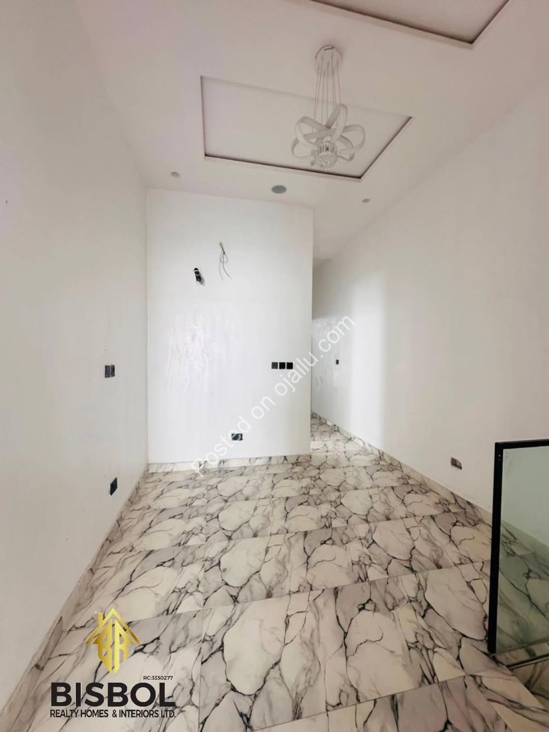 Move-In Ready 4-Bed Duplex in Gated Lekki Estate