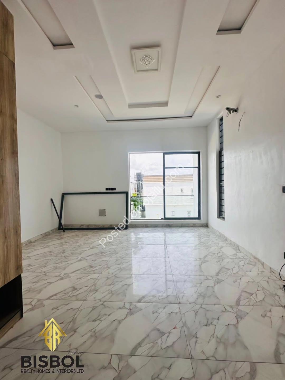 Move-In Ready 4-Bed Duplex in Gated Lekki Estate