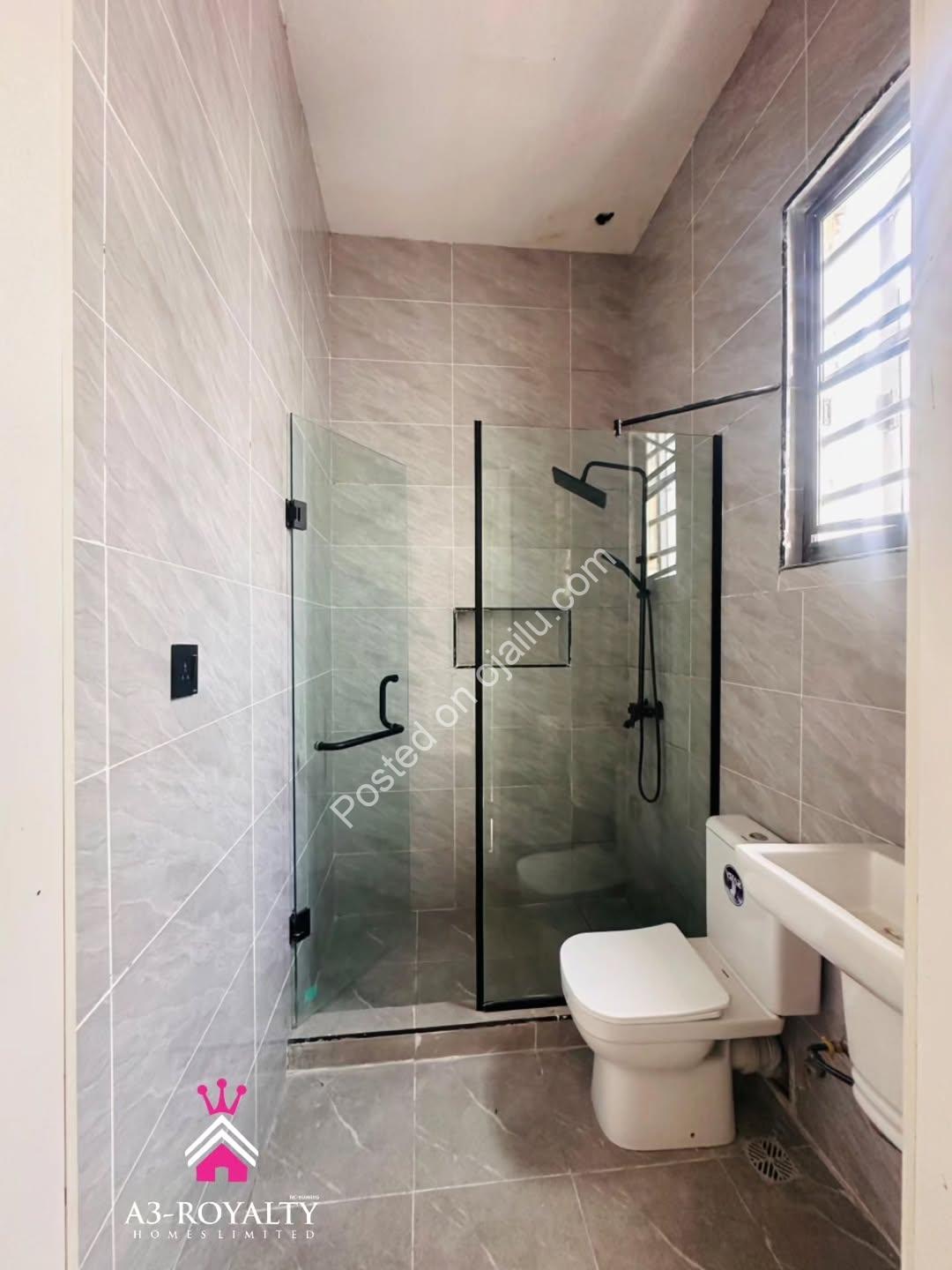 Move-In Ready 4-Bed Duplex in Gated Lekki Estate