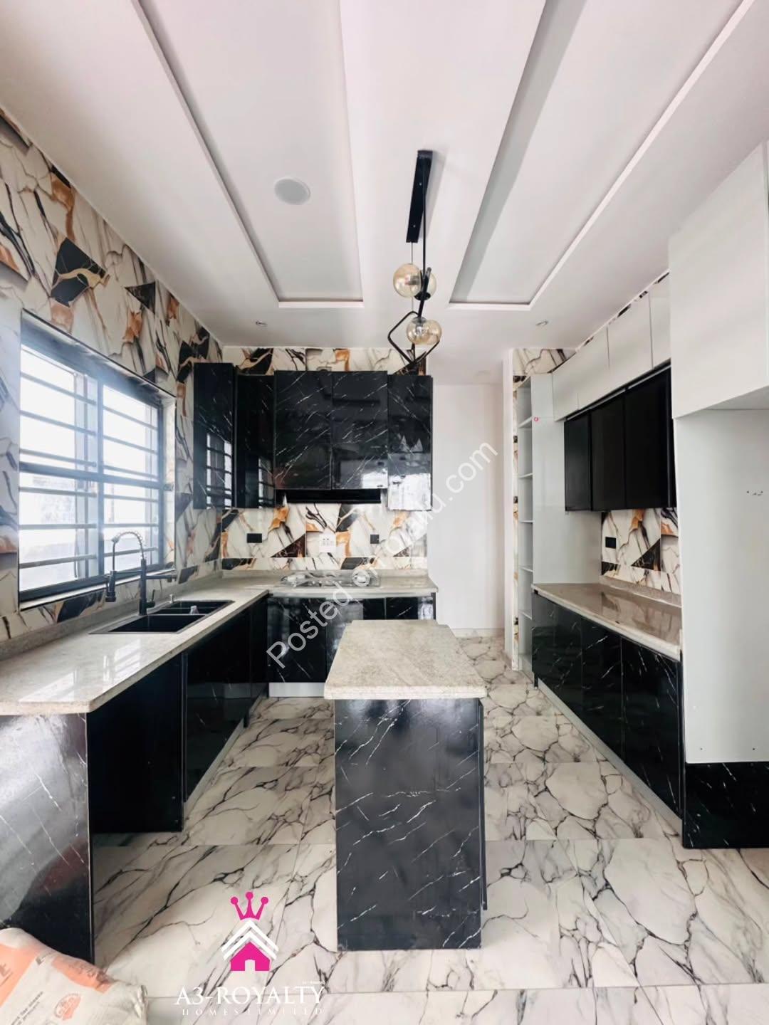 Move-In Ready 4-Bed Duplex in Gated Lekki Estate