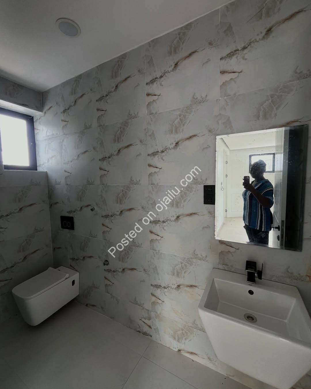 Lekki’s Ultimate 5-Bedroom Estate with Cinema & Pool